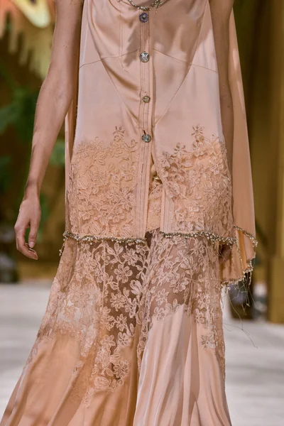 Look 105